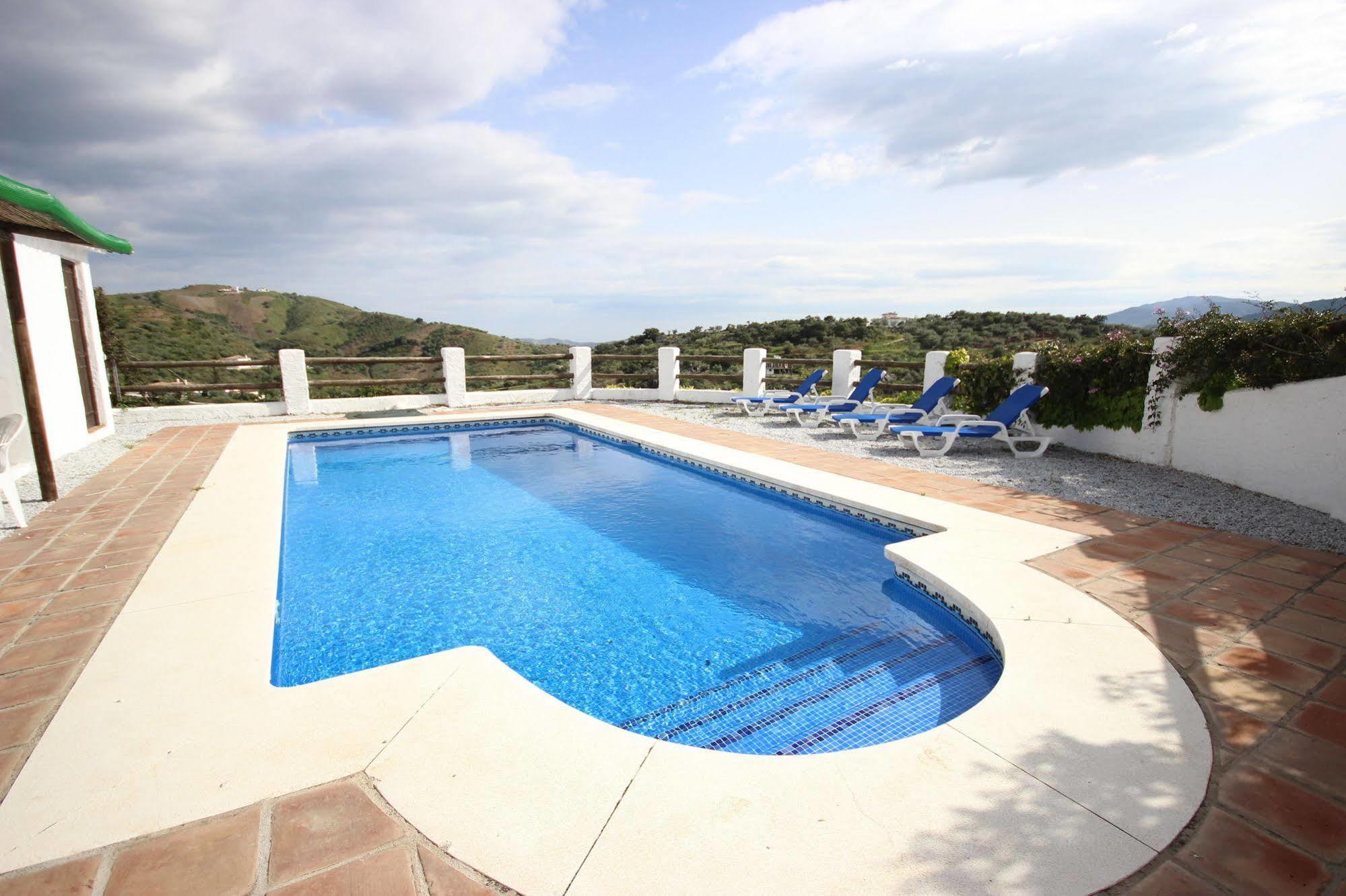 Casas De Cantoblanco Viñuela Extérieur photo