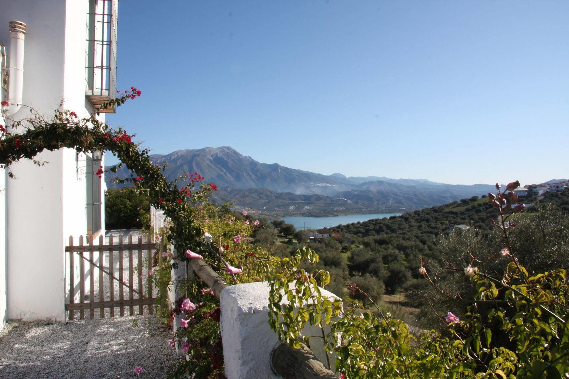 Casas De Cantoblanco Viñuela Extérieur photo